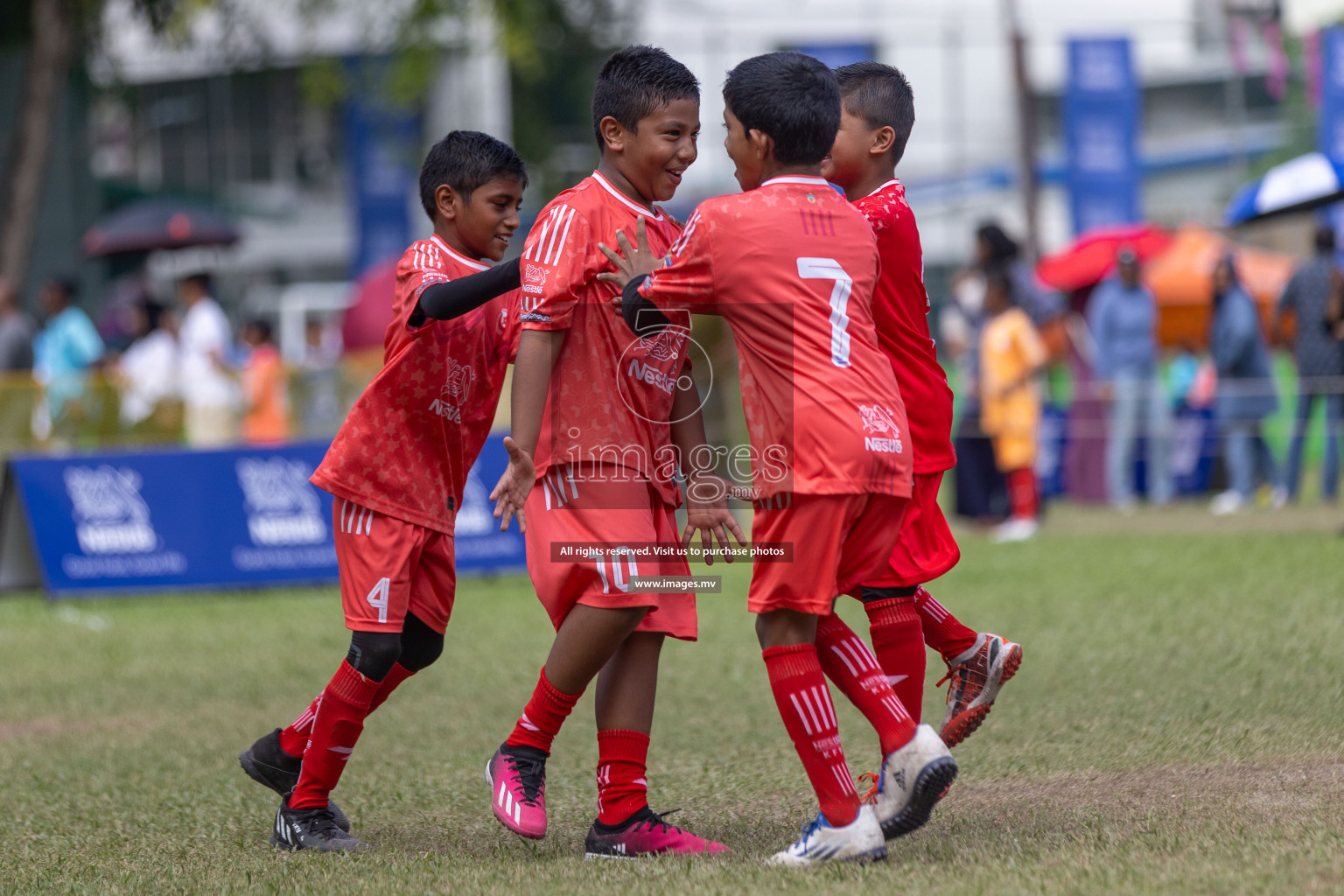 Day 2 of Nestle kids football fiesta, held in Henveyru Football Stadium, Male', Maldives on Thursday, 12th October 2023 Photos: Shuu Abdul Sattar / mages.mv