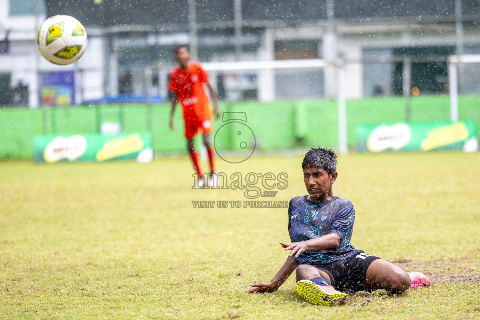 Day 4 of MILO Academy Championship 2024 (U-14) was held in Henveyru Stadium, Male', Maldives on Sunday, 3rd November 2024.
Photos: Ismail Thoriq /  Images.mv