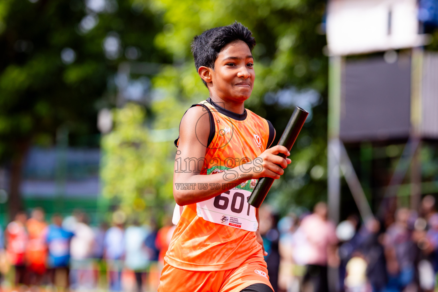 Day 6 of Inter-school Athletics Championship 2025 held in Ekuveni Synthetic Track, Male', Maldives on Sunday, 12th October 2025. Photos by: Nausham Waheed / Images.mv