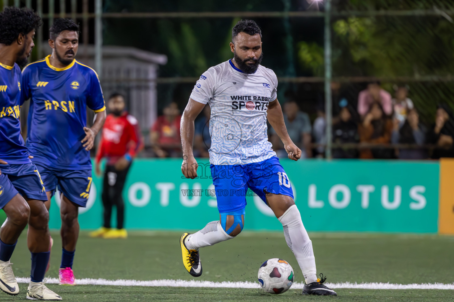 HPSN vs Fisheries RC in Club Maldives Classic 2024 held in Rehendi Futsal Ground, Hulhumale', Maldives on Tuesday, 10th September 2024.
Photos: Ismail Thoriq / images.mv