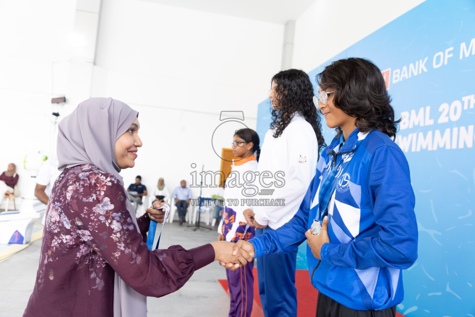 Closing ceremony of BML 20th Inter-School Swimming Competition was held in Hulhumale' Swimming Complex on Saturday, 19th October 2024. 
Photos: Ismail Thoriq