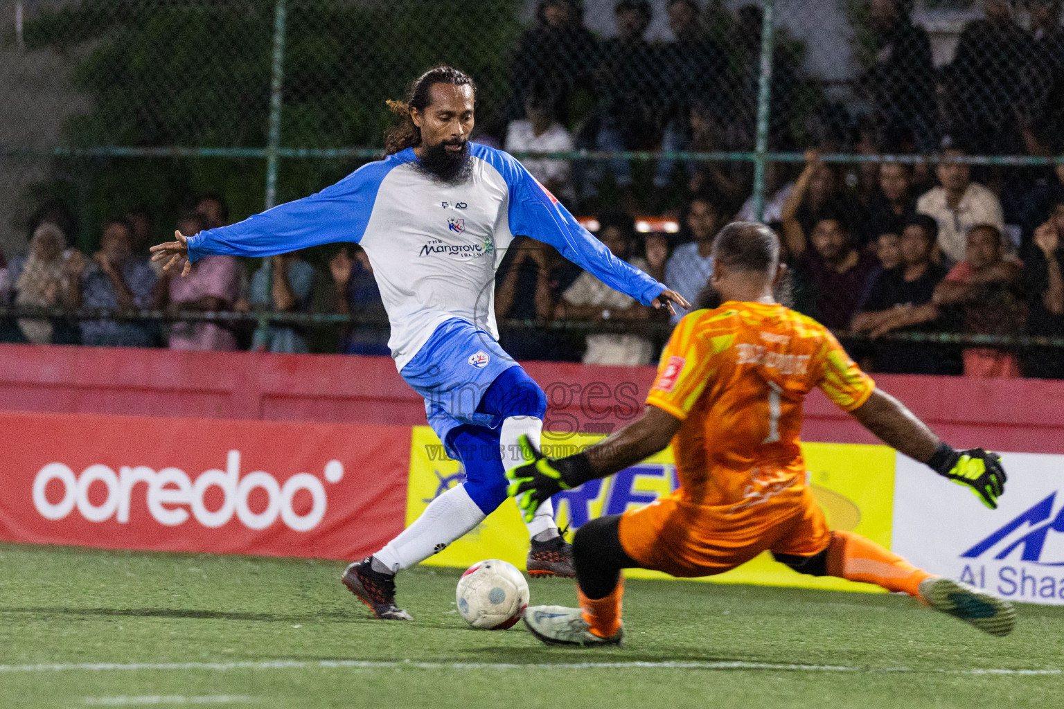 N Kendhikulhudhoo vs N Holhudhoo in Day 18 of Golden Futsal Challenge 2024 was held on Thursday, 1st February 2024, in Hulhumale', Maldives Photos: Nausham Waheed, / images.mv