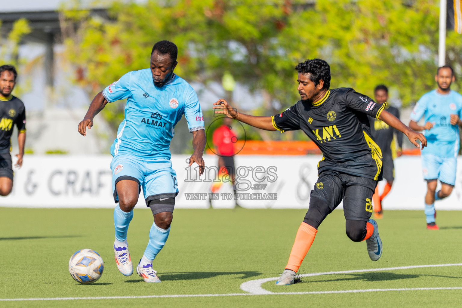 Irumathi FC VS Middle East in Day 5 of Eydhafushi Cup 2025 held in Eydhafushi Football Stadium at B. Eydhafushi, Maldives on Tuesday, 9th September 2025. Photos: Arif Rasheed / images.mv