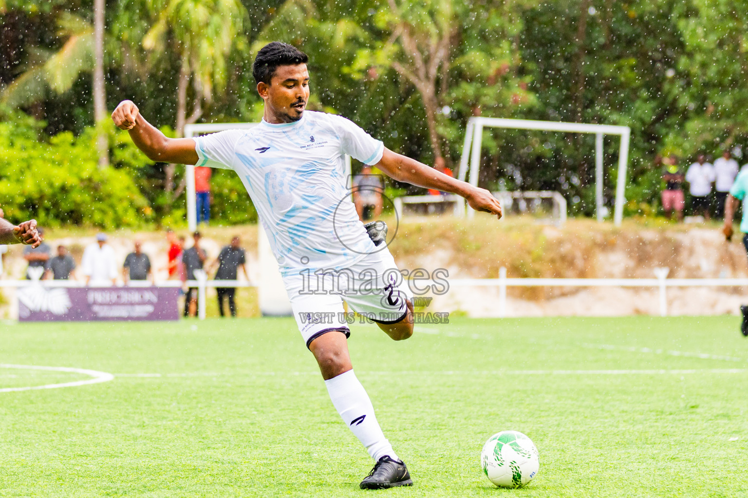 Joy Island vs THE RITZ CARLTON in Resort League 2025 (North Male Zone) day 8 was held on Wednesday, 10th September 2025 in One And Only Reethi Rah Maldives Resort, Photos: Areef Adam / images.mv