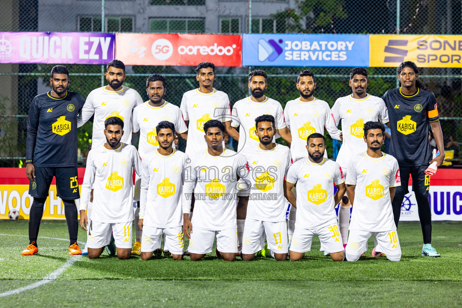Hdh Neykurendhoo VS Hdh Finey in Day 9 of Golden Futsal Challenge 2025 was held on Monday, 13th January 2025, in Hulhumale', Maldives Photos: Nausham Waheed , Ismail Thoriq / images.mv