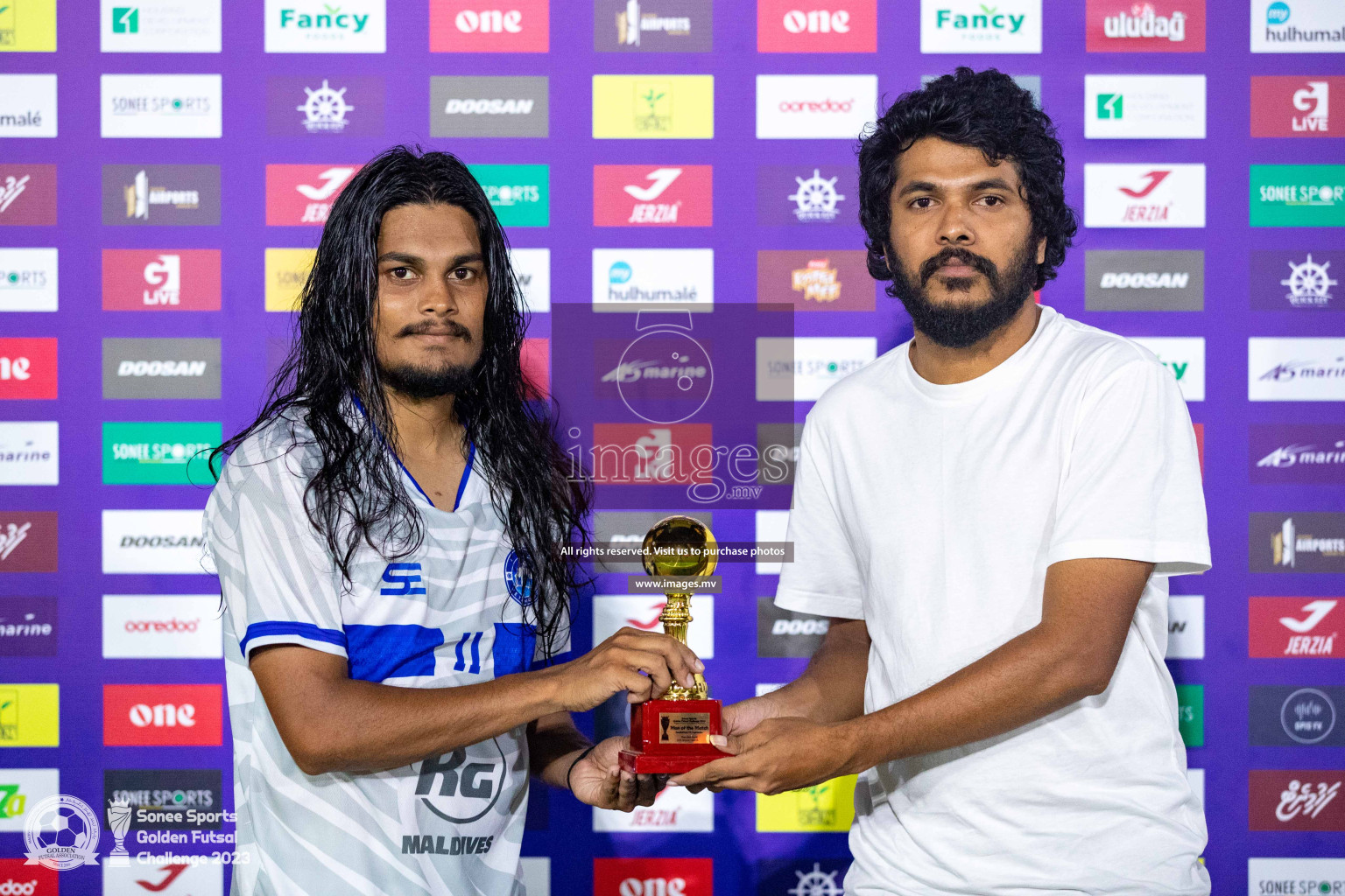 Th. Gaadhiffushi vs Th. Veymandoo in Day 4 of Golden Futsal Challenge 2023 on 08 February 2023 in Hulhumale, Male, Maldives