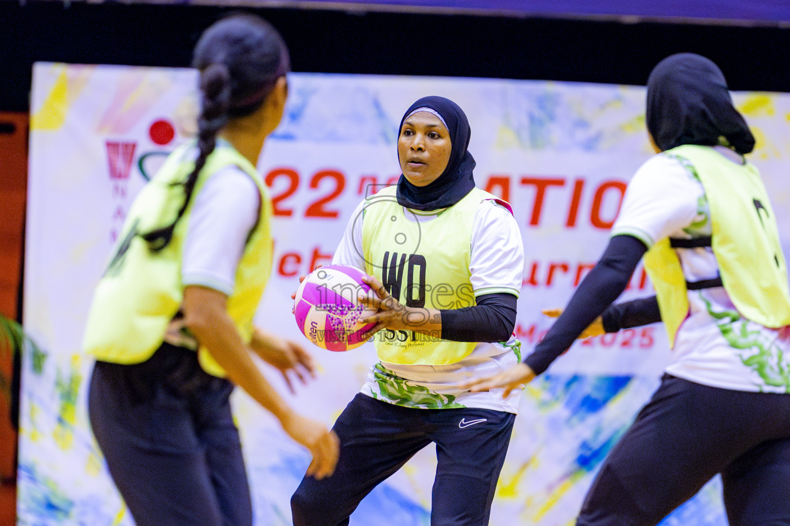 Matrix vs Club green streets in 1st division Final of National Netball Tournament 2025 held in Social Center at Male', Maldives on Thursday, 29th May 2025. Photos: Nausham Waheed / images.mv