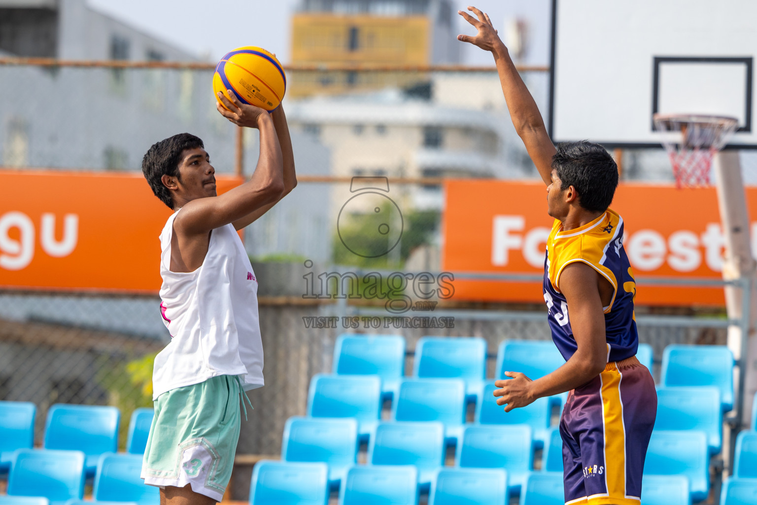 Day 1 of MILO Ramadan 3x3 Challenge 2024 was held in Ekuveni Outdoor Basketball Court at Male', Maldives on Tuesday, 12th March 2024. 
Photos: Ismail Thoriq / images.mv