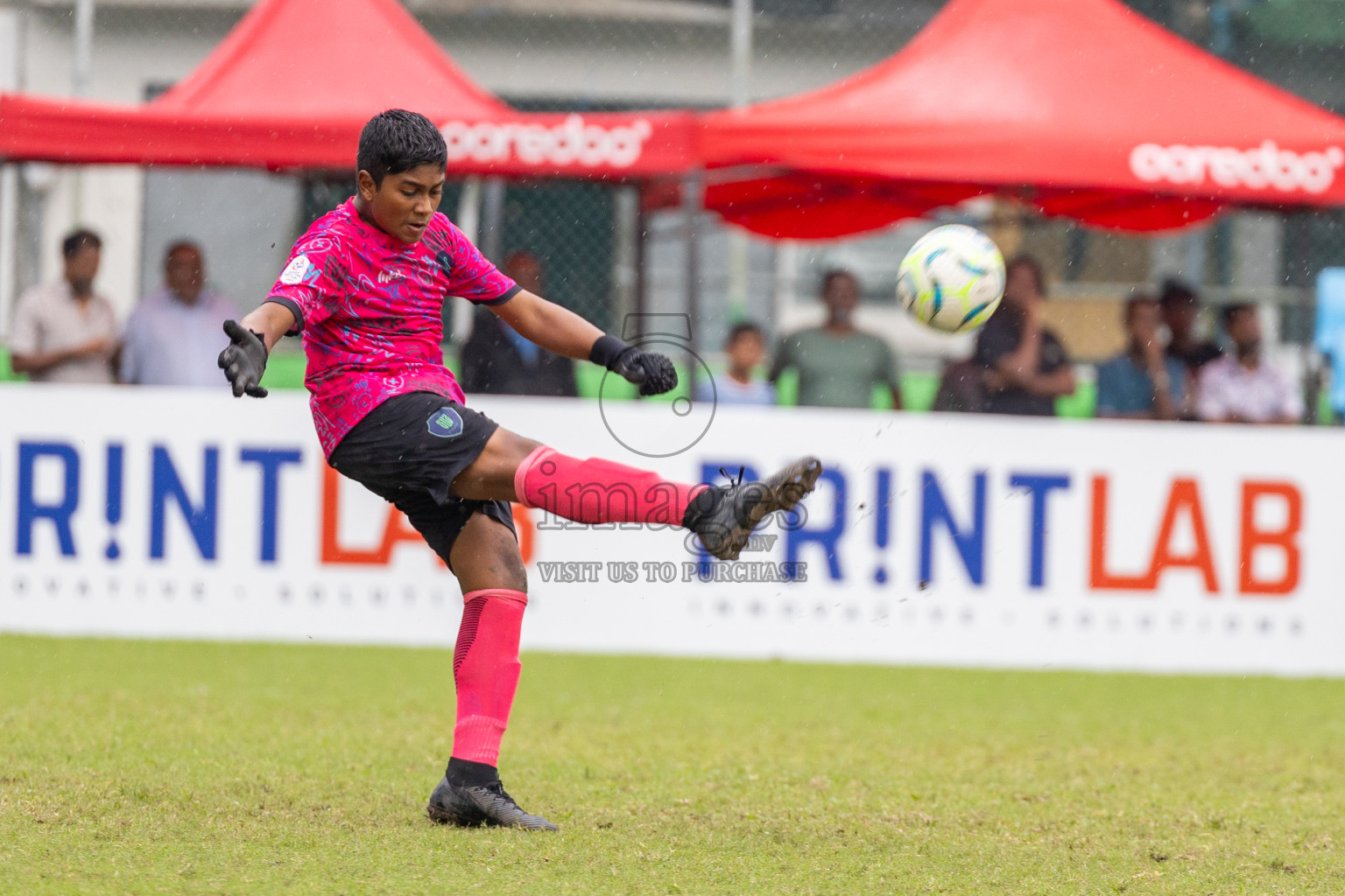 Maziya SRC vs Super United Sports (U12)  in day 6 of Dhivehi Youth League 2024 held at Henveiru Stadium on Saturday 30th November 2024. Photos: Ismail Thoriq / Images.mv