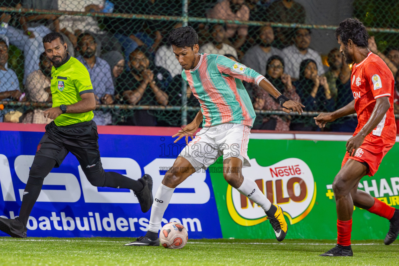Joali Maldives vs Club Combination (Eydhafushi) in Kings Cup of Club Maldives 2025 was held in Rehendhi Futsal Ground, Hulhumale', Maldives on Saturday, 6th September 2025. Photos: Ismail Thoriq / images.mv