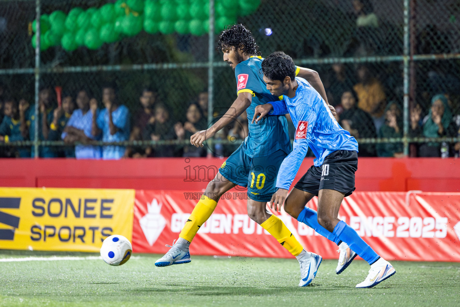 HDh. Hanimaadhoo vs HDh. Neykurendhoo in Day 1 of Golden Futsal Challenge 2025 on Sunday, 5th January 2025, in Hulhumale', Maldives 
Photos: Nausham Waheed / images.mv