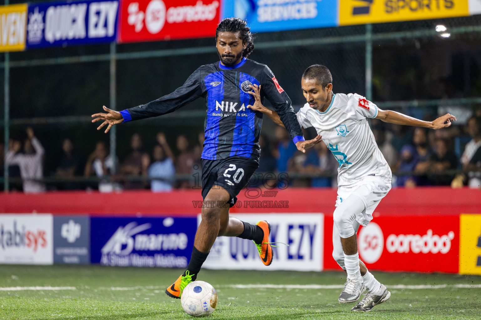 AA Bodufolhudhoo vs AA Thoddoo in Day 15 of Golden Futsal Challenge 2025 was held on Sunday, 19th January 2025, in Hulhumale', Maldives. Photos: Nausham Waheed / images.mv