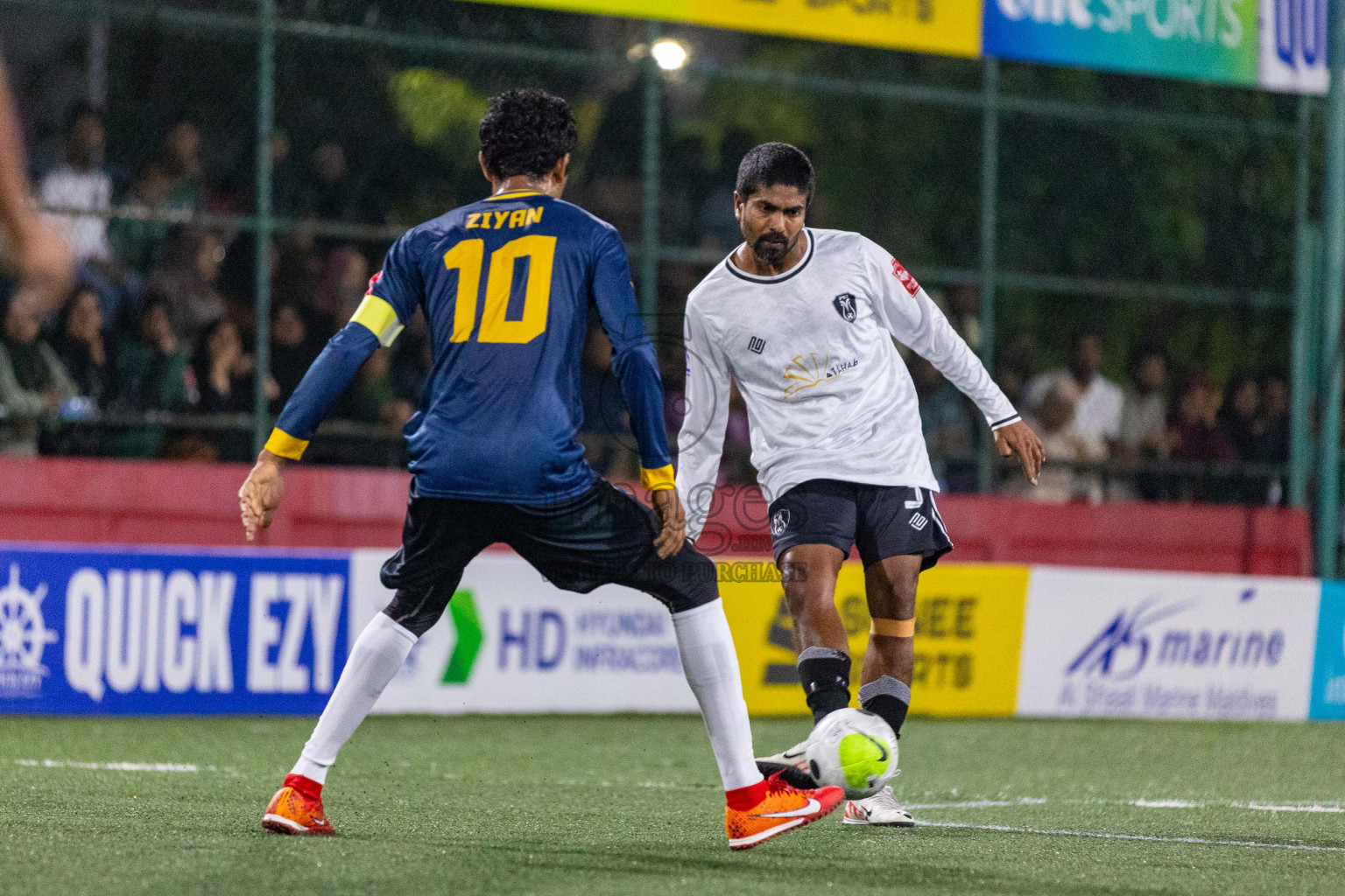 N Velidhoo vs N Miladhoo in Day 3 of Golden Futsal Challenge 2024 was held on Wednesday, 17th January 2024, in Hulhumale', Maldives
Photos: Ismail Thoriq / images.mv