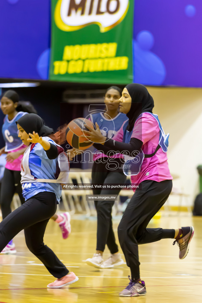 Shinning Star vs Mahibadhoo in the Milo National Netball Tournament 2022 on 21 July 2022, held in Social Center, Male', Maldives. Photographer: Shuu / Images.mv