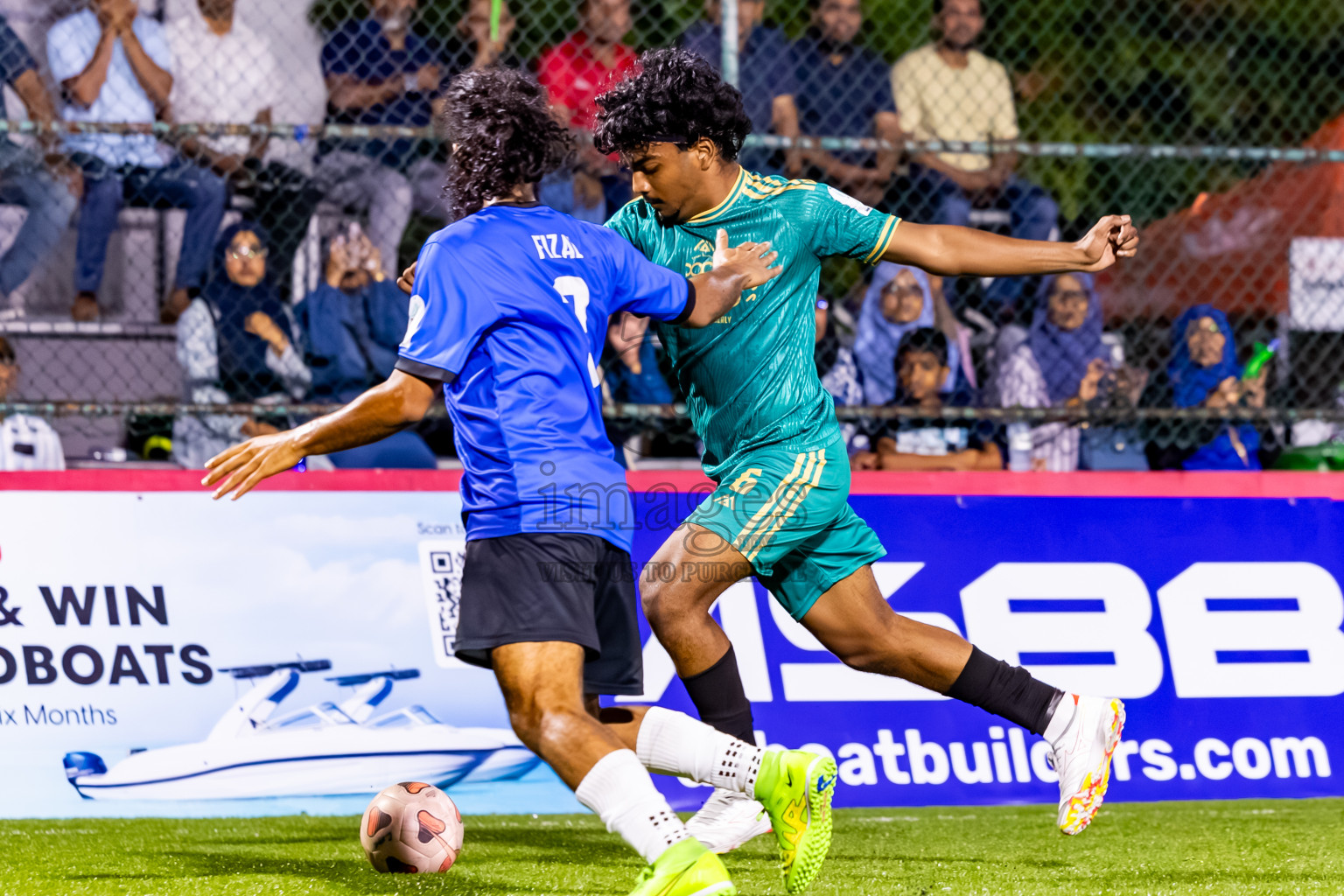 Team Badhahi vs Thauleemee Gulhun in Day 10 of Club Maldives Cup Classic 2025 was held in Rehendi Futsal Ground, Hulhumale', Maldives on Wednesday, 24th September 2025. Photos: Nausham Waheed / images.mv