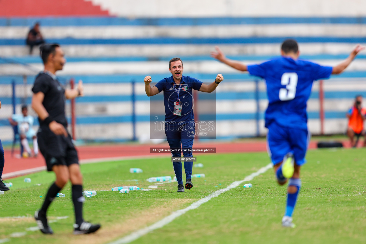 Kuwait vs Bangladesh in the Semi-final of SAFF Championship 2023 held in Sree Kanteerava Stadium, Bengaluru, India, on Saturday, 1st July 2023. Photos: Nausham Waheed, Hassan Simah / images.mv