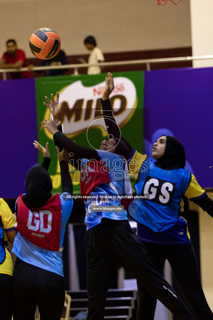 Kulhudhuffushi Y & R.C vs Mahibadhoo SC in the Milo National Netball Tournament 2022 on 18 July 2022, held in Social Center, Male', Maldives. Photographer: Shuu / Images.mv