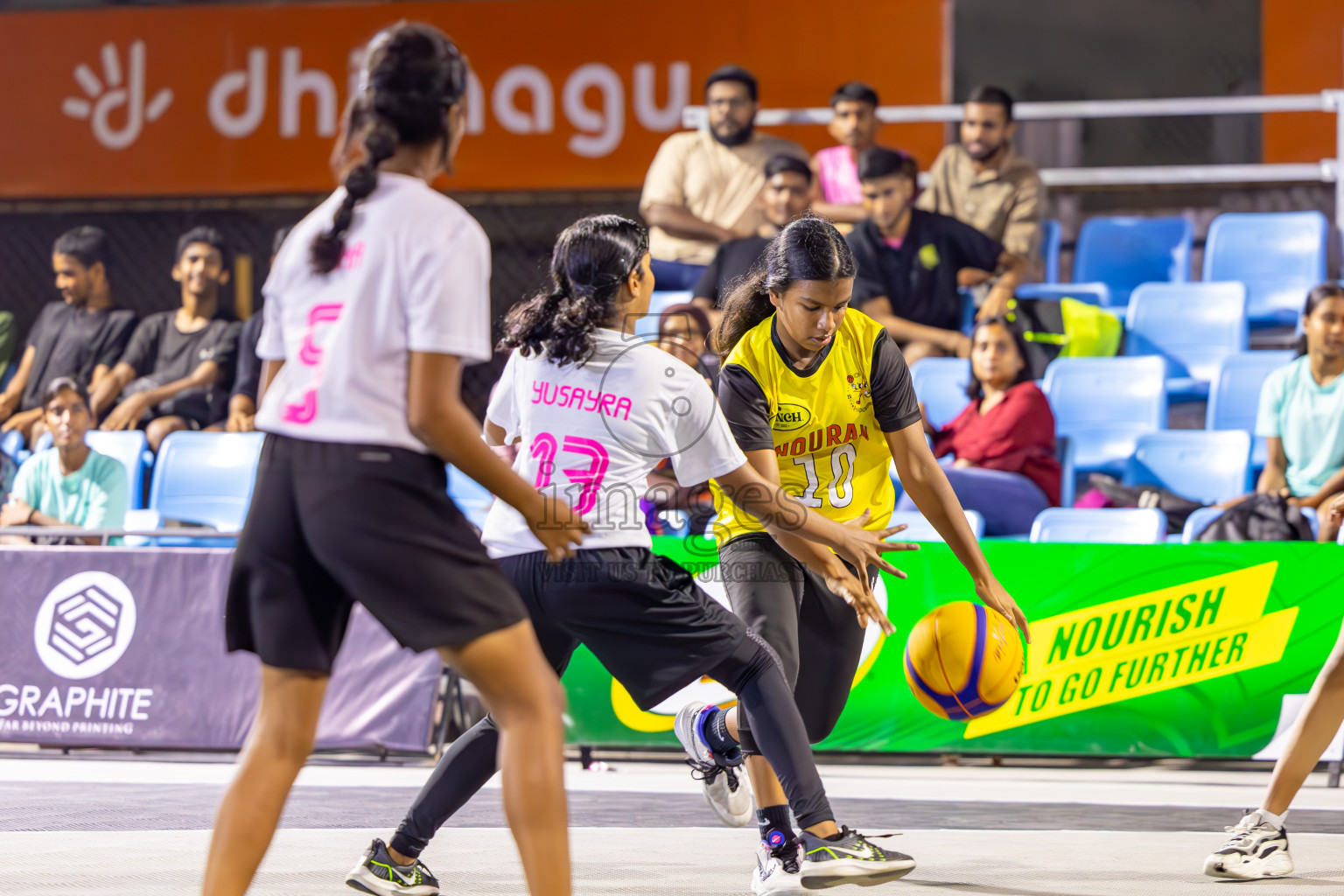 Day 2 of MILO Ramadan 3x3 Challenge 2024 was held in Ekuveni Outdoor Basketball Court at Male', Maldives on Wednesday, 13th March 2024.
Photos: Ismail Thoriq / images.mv