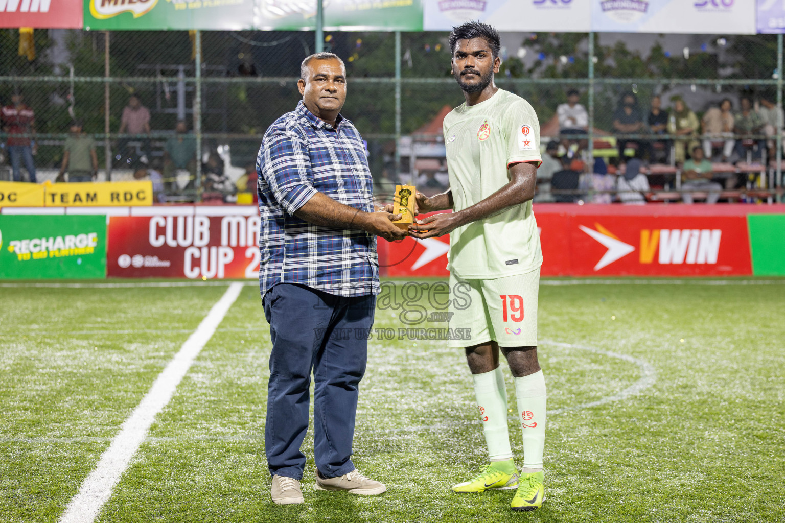 RRC vs Customs RC in Day 7 of Club Maldives Cup 2025 was held in Rehendhi Futsal Ground, Hulhumale', Maldives on Tuesday, 7 October 2025. 
Photos: Hassan Simah / images.mv