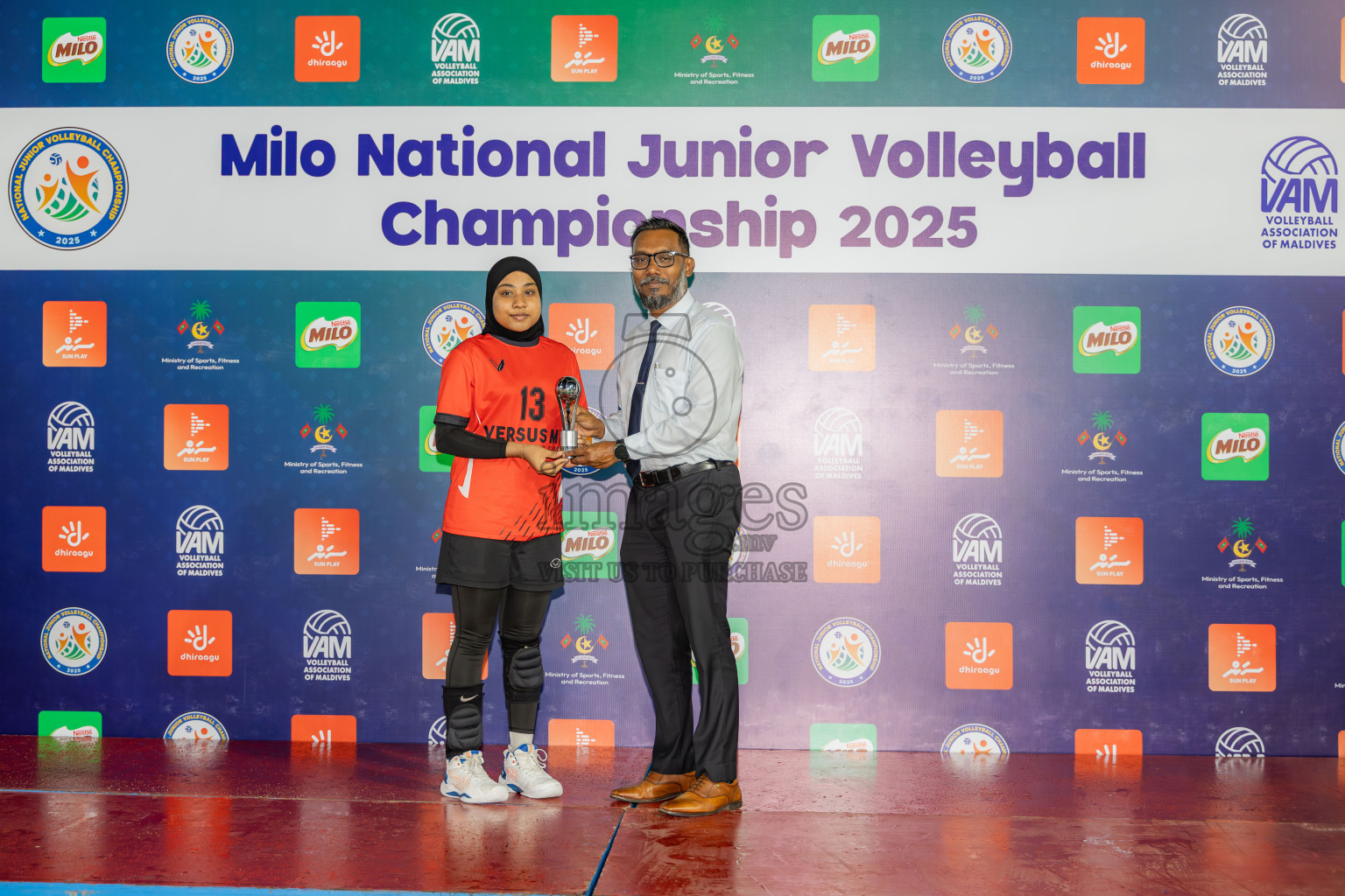 Villingili Z Jamiyya vs Club Volleyball in the Finals of Milo National Junior Volleyball Championship 2025 Woman's Division was held on Sunday, 30th November 2025 at Ekuveni Turf Court Male', Maldives. Photos: Areef Adam / images.mv