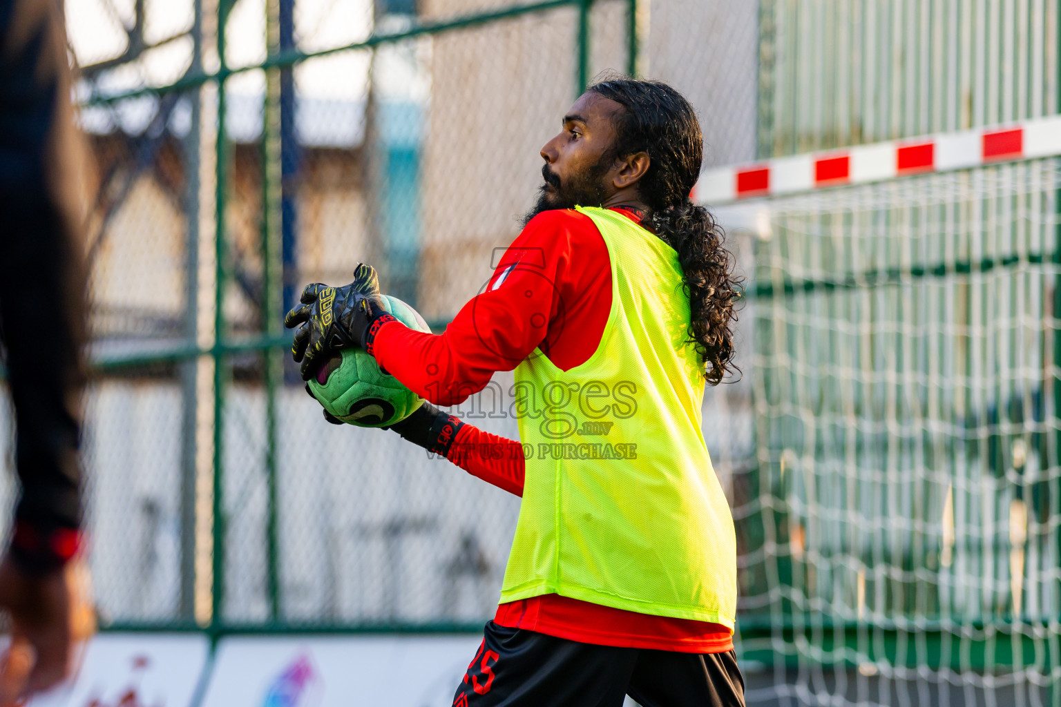 The One vs Banafsaa Kanmathi in Day 4 of BG Futsal Challenge 2024 was held on Friday, 15th March 2024, in Male', Maldives Photos: Nausham Waheed / images.mv