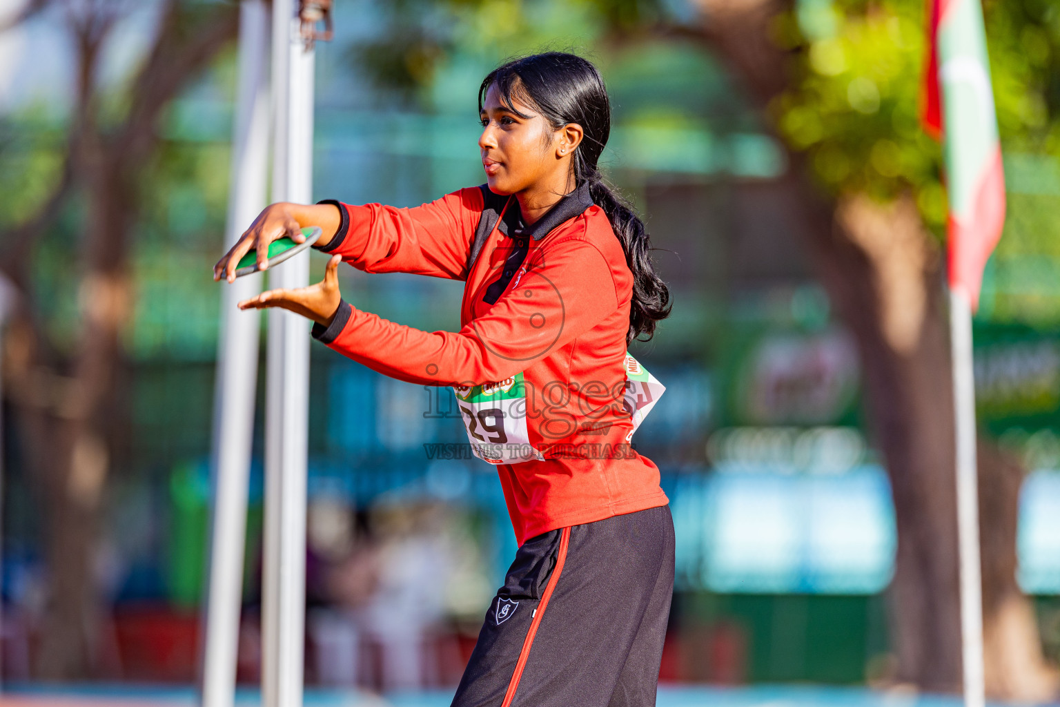 Day 2 of Inter-school Athletics Championship 2025 held in Ekuveni Synthetic Track, Male', Maldives on Tuesday, 07th October 2025. Photos by: Areef Adam / Images.mv