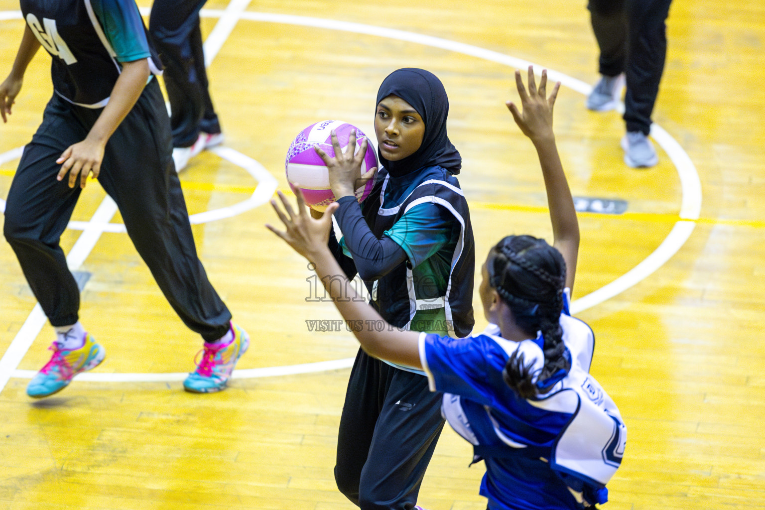 Day 10 of 26th Inter-School Netball Tournament 2025 was held in Social Center Indoor Hall on Tuesday, 28th October 2025. Photos: Ismail Thoriq / images.mv