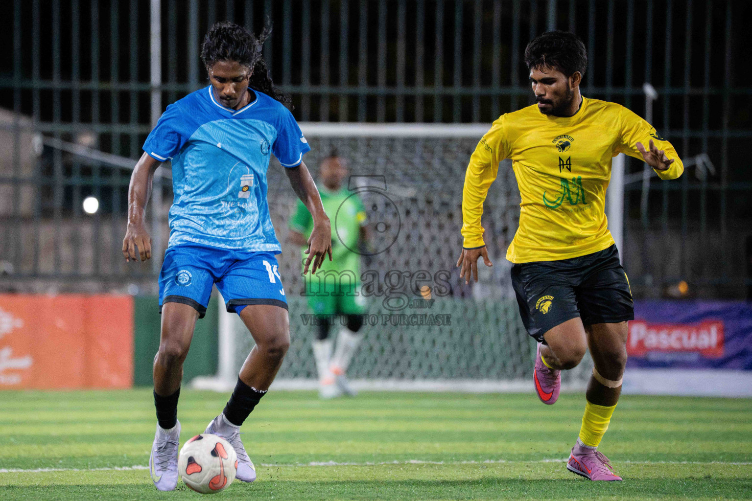 Foemathi VS Kanmathi SC in Day 2 - Fonadhoo Youth Futsal Challenge 2025 held in Fonadhoo Futsal Stadium, L. Fonadhoo, Maldives on Monday, 27th October 2025 Photos: Arif Rasheed / images.mv