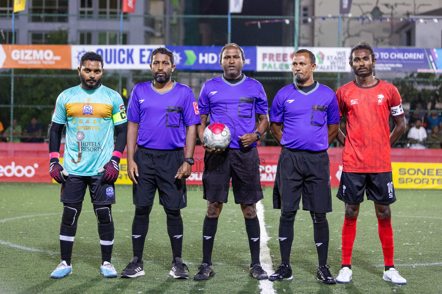 ADh Dhangethi VS ADh Kunburudhoo in Day 12 of Golden Futsal Challenge 2024 was held on Friday, 26th January 2024, in Hulhumale', Maldives Photos: Nausham Waheed / images.mv