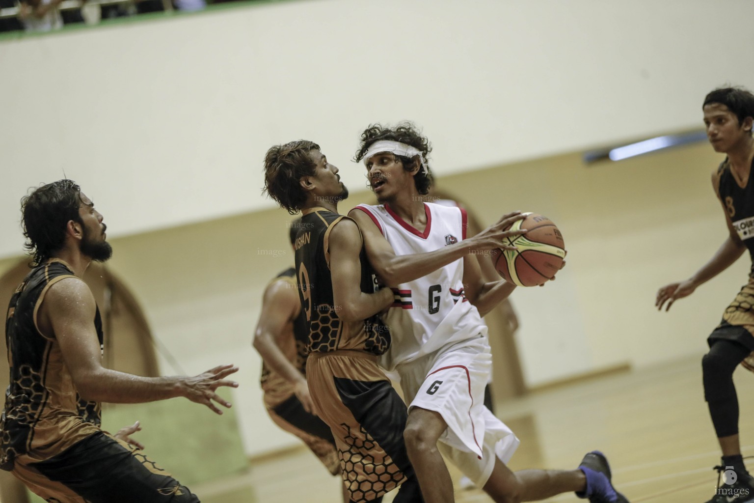 3rd MBA CUP 2017 Mens Second Division Final L.T.S VS Stingers BC  - Male , Maldives.  27th Feb 2017.  (Images.mv Photo: Mohamed Ahsan)