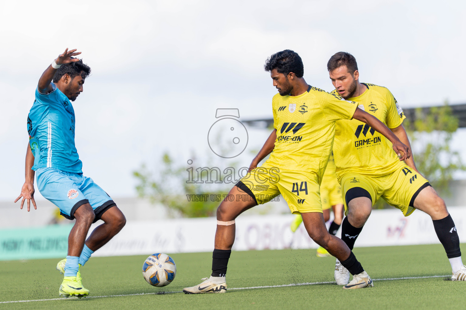 Final Match Irumathi Sports VS Velaa Sports Club in Day 9 of Eydhafushi Cup 2025 held in Eydhafushi Football Stadium at B. Eydhafushi, Maldives on Monday, 15th September 2025. Photos: Arif Rasheed / images.mv
