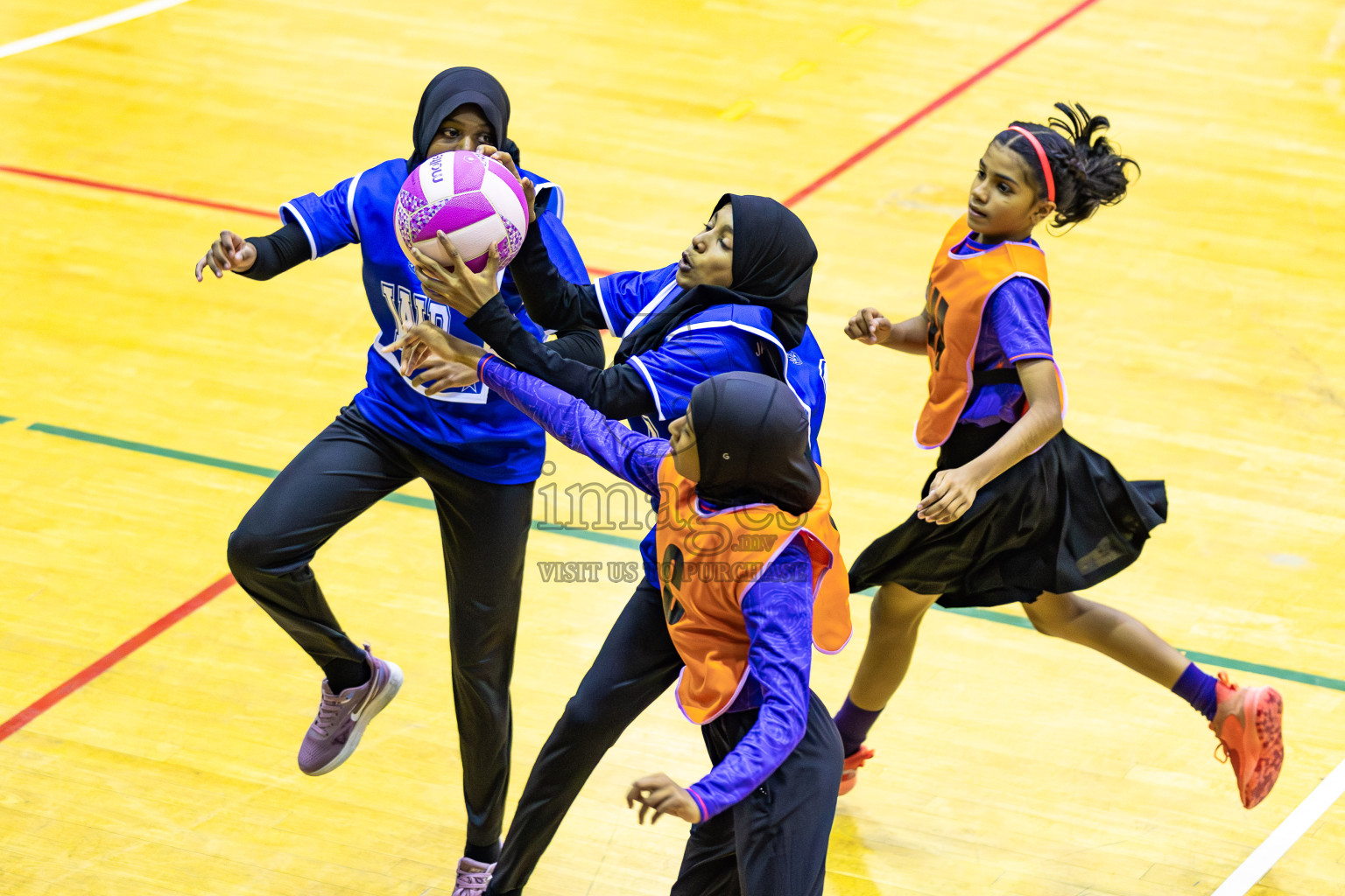Day 1 of Inter-School Netball Tournament 2025 was held in Social Center Indoor Hall on Saturday, 18th October 2025. Photos: Areef Adam / images.mv