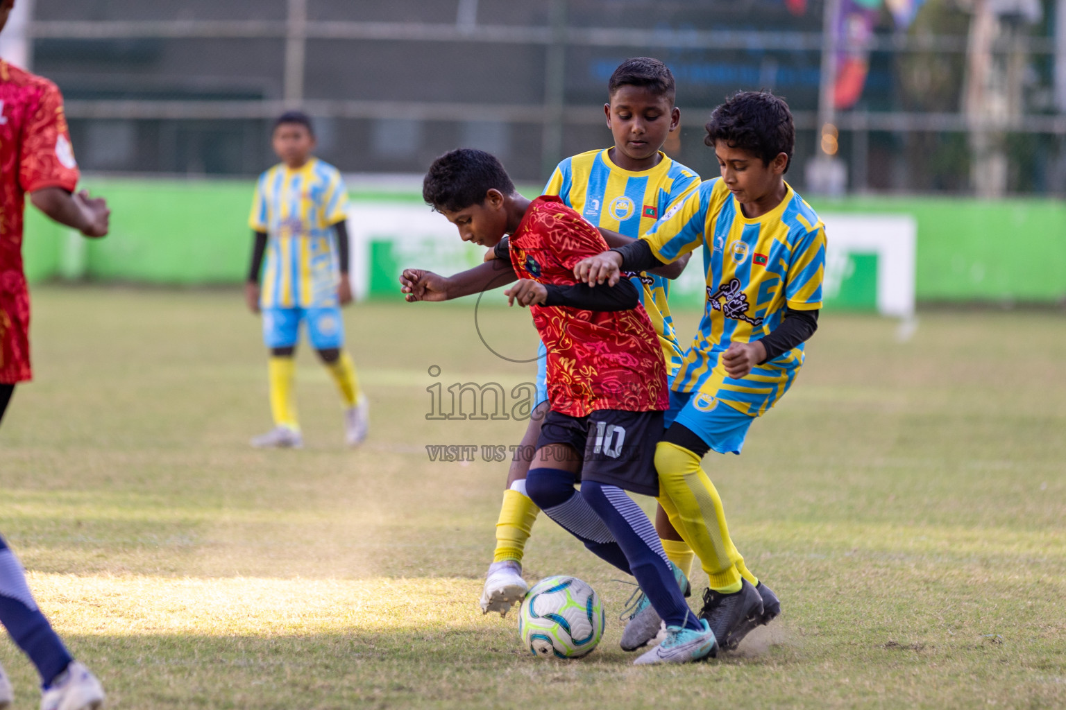 Club Valencia vs Super United Sports (U12) in Day 9 of Dhivehi Youth League 2024 held at Henveiru Stadium on Saturday, 14th December 2024. Photos: Mohamed Mahfooz Moosa / Images.mv