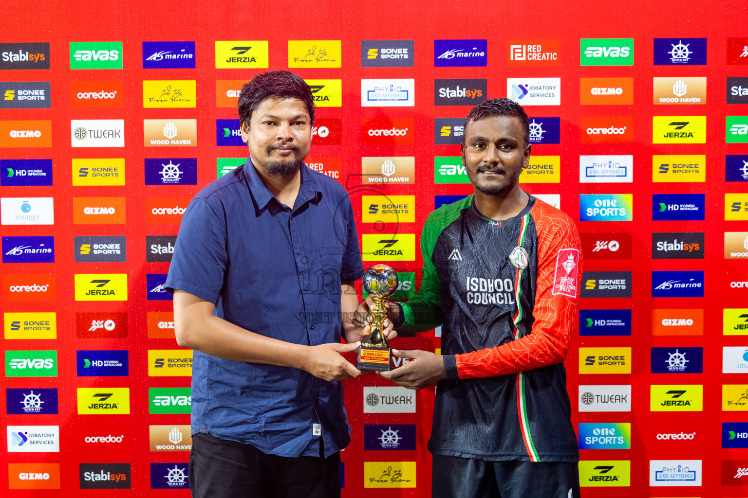 L Isdhoo VS L Maabaidhoo in Atoll Round Semi-Final on Day 22 of Golden Futsal Challenge 2025 was held on Sunday , 26th January 2025, in Hulhumale', Maldives. Photos: Nausham Waheed / images.mv