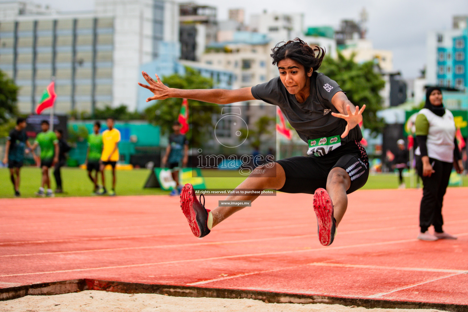 Day 2 of National Athletics Championship 2023 was held in Ekuveni Track at Male', Maldives on Friday, 24th November 2023. Photos: Hassan Simah / images.mv