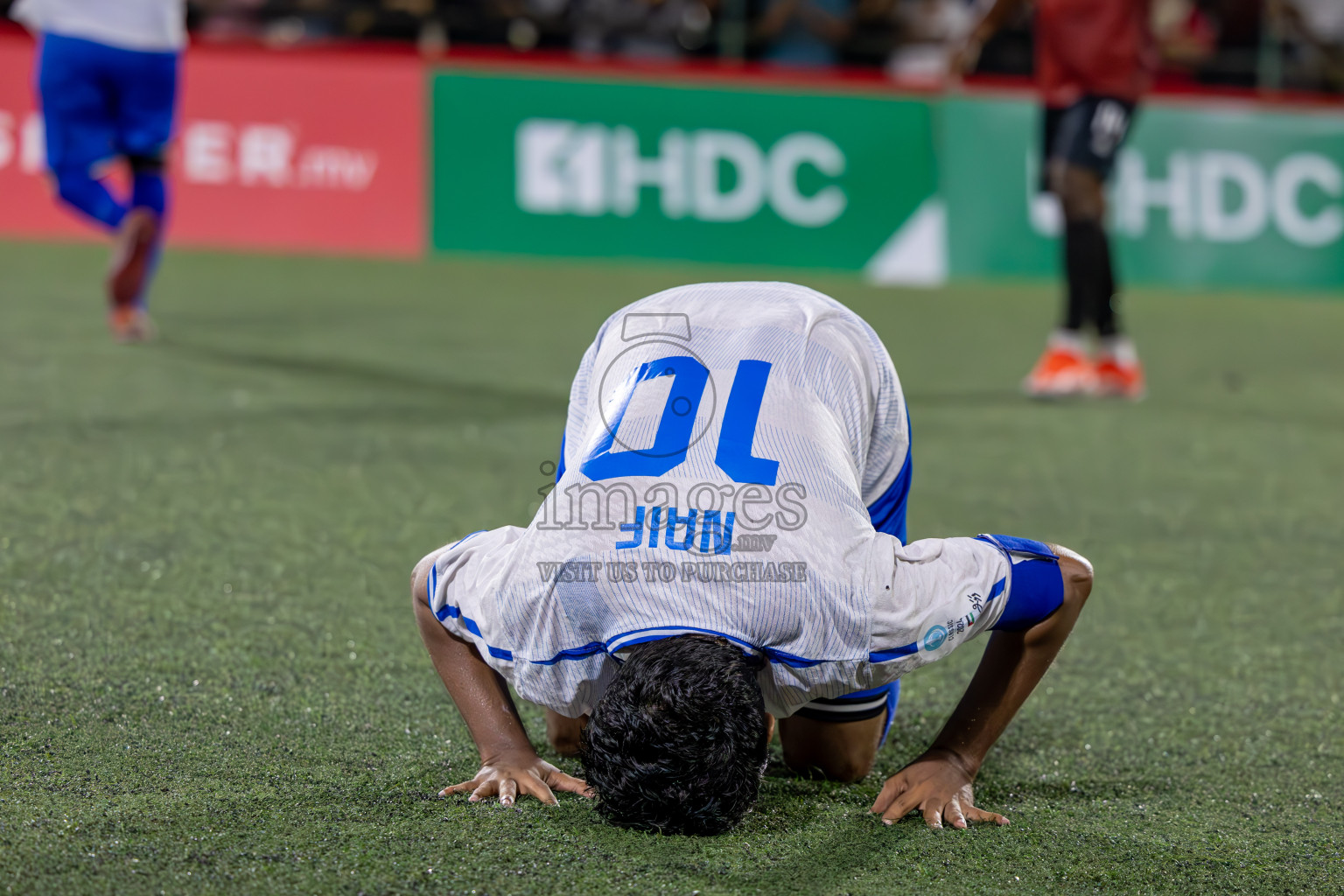 Team Badhahi vs Kulhivaru Vuzaara Club in the Semi-finals of Club Maldives Classic 2024 held in Rehendi Futsal Ground, Hulhumale', Maldives on Thursday, 19th September 2024. Photos: Ismail Thoriq / images.mv