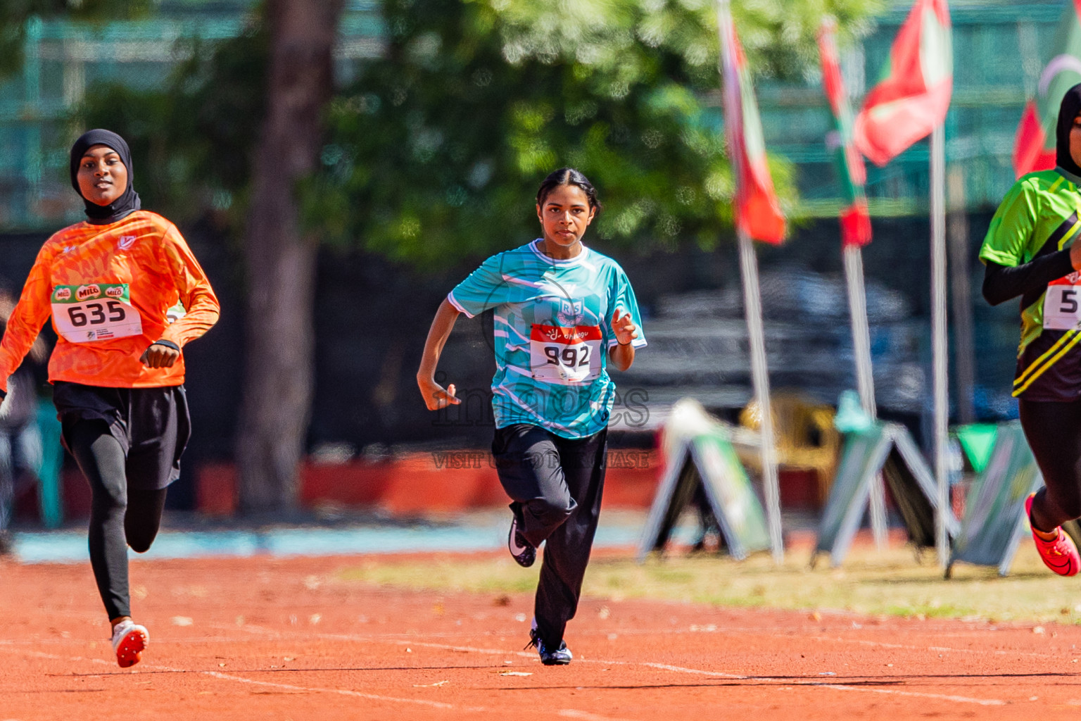 Day 1 of Inter-school Athletics Championship 2025 held in Ekuveni Synthetic Track, Male', Maldives on Monday, 06th October 2025. Photos by: Areef Adam  / Images.mv