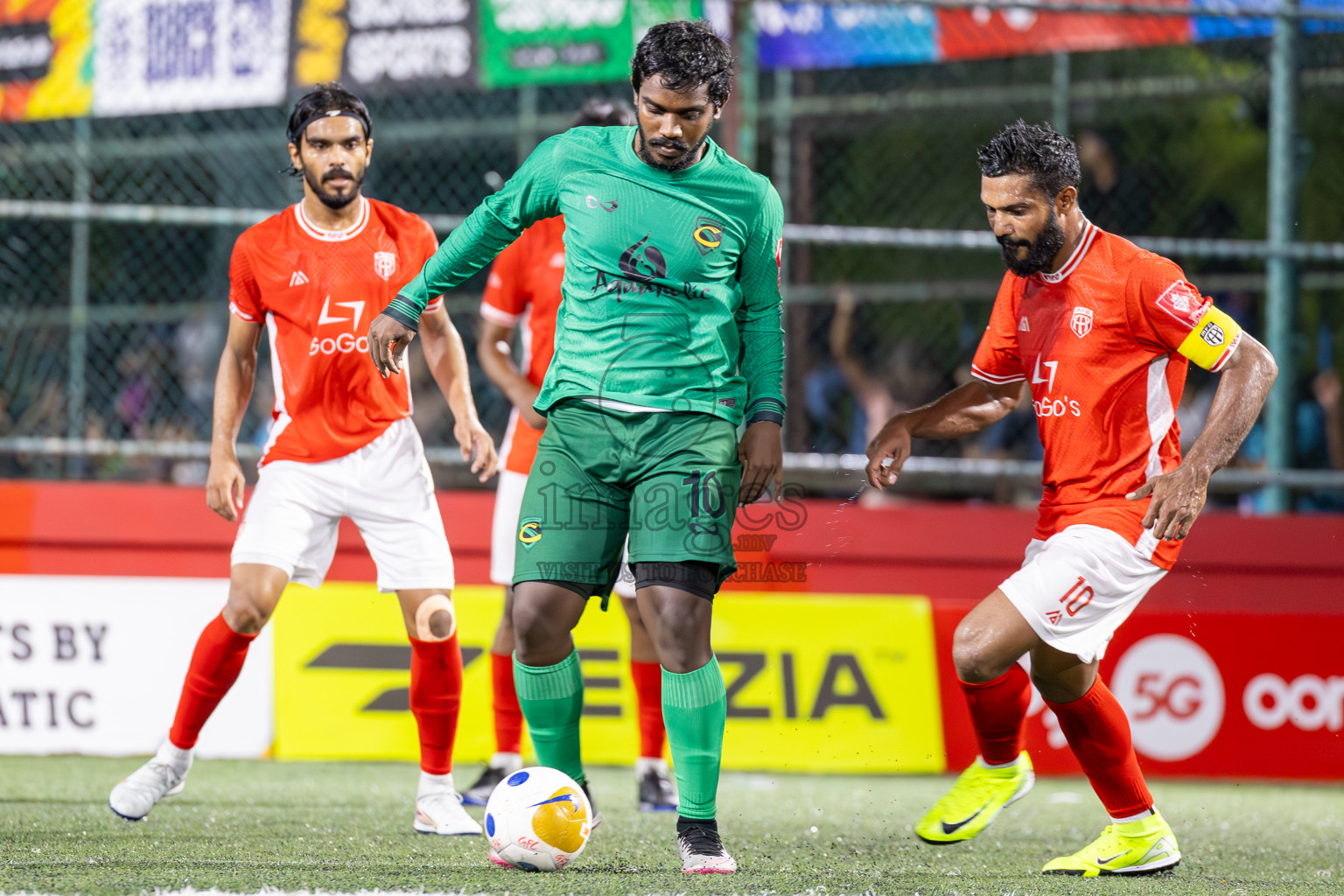 HA Muraidhoo vs HA Vashafaru in Day 9 of Golden Futsal Challenge 2025 was held on Monday, 13th January 2025, in Hulhumale', Maldives
Photos: Ismail Thoriq / images.mv
