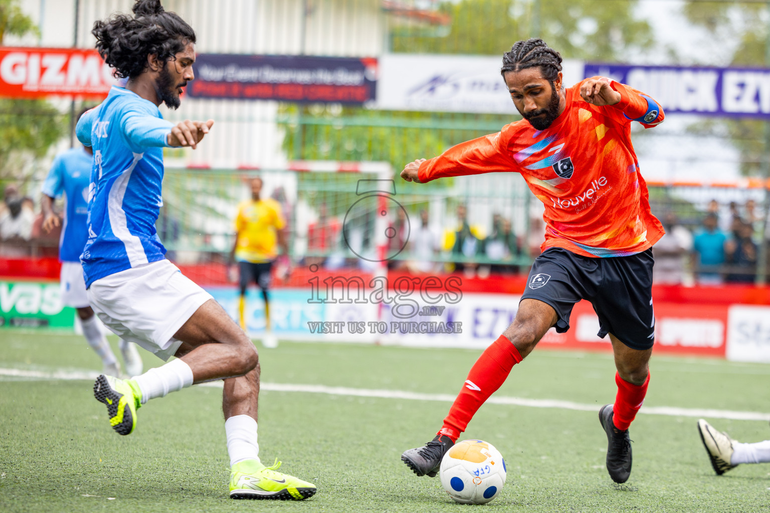 Sh Kanditheemu vs Sh Milandhoo in Day 21 of Golden Futsal Challenge 2025 was held on Saturday , 25th January 2025, in Hulhumale', Maldives.
Photos: Ismail Thoriq / images.mv
