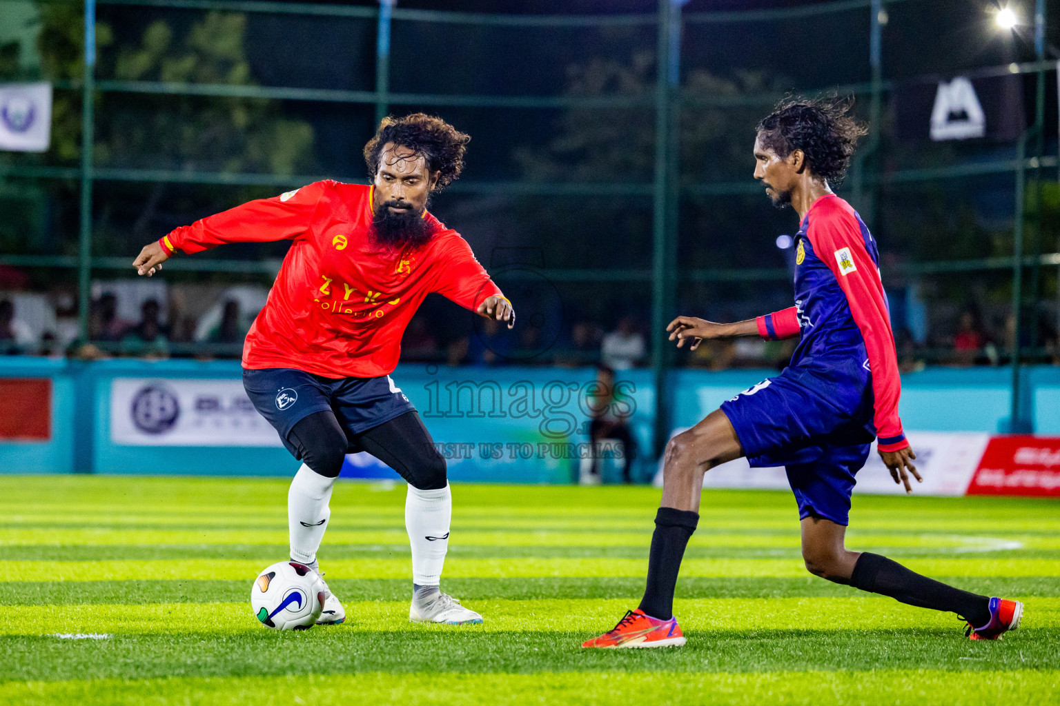 Fools SC vs Kovigoani in Day 1 of Laamehi Dhiggaru Ekuveri Futsal Challenge 2024 was held on Friday, 26th July 2024, at Dhiggaru Futsal Ground, Dhiggaru, Maldives Photos: Nausham Waheed / images.mv