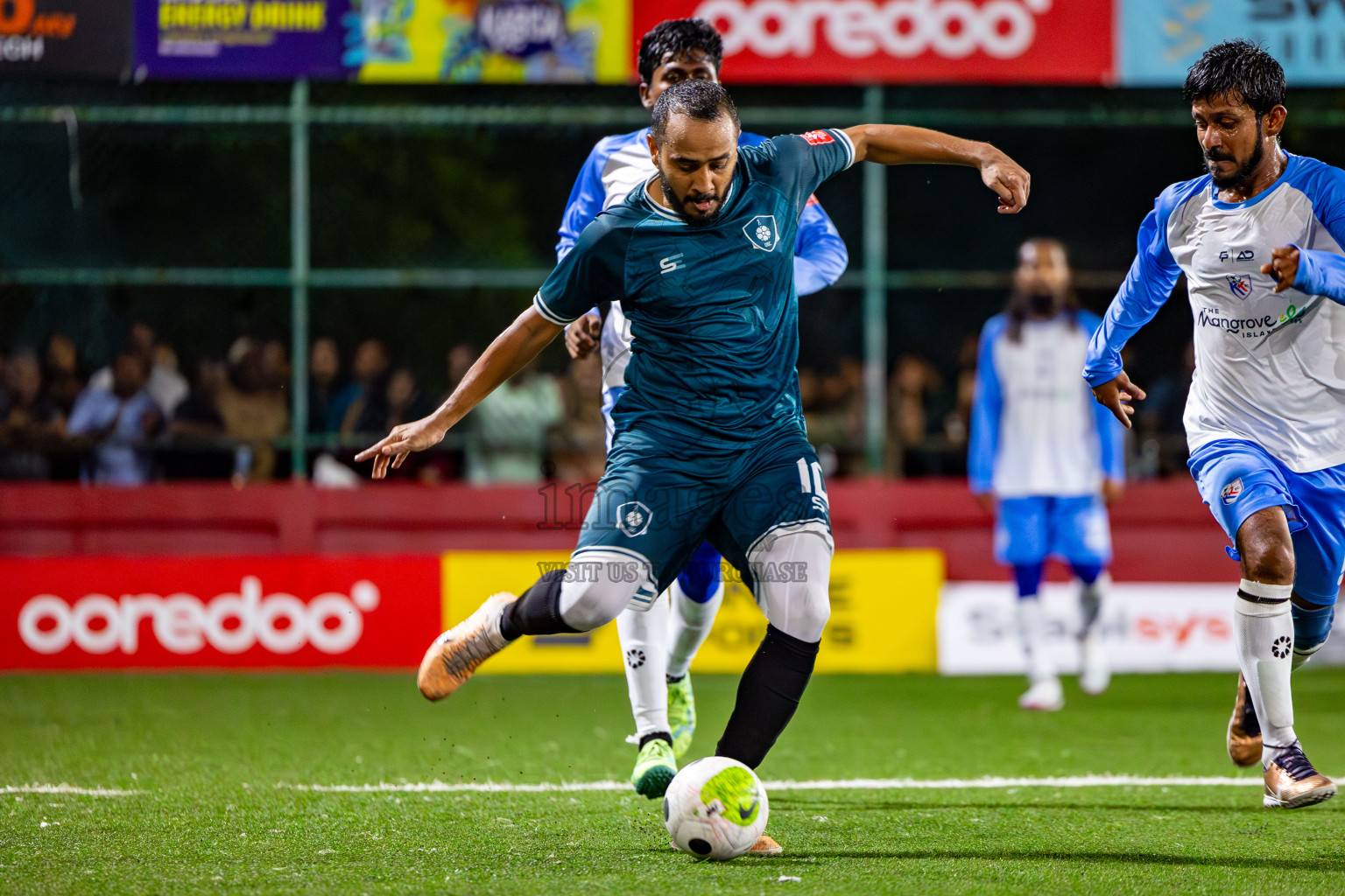 N Kendhikulhudhoo vs R Dhuvaafaru on Day 39 of Golden Futsal Challenge 2024 was held on Friday, 23rd February 2024, in Hulhumale', Maldives 
Photos: Mohamed Mahfooz Moosa/ images.mv