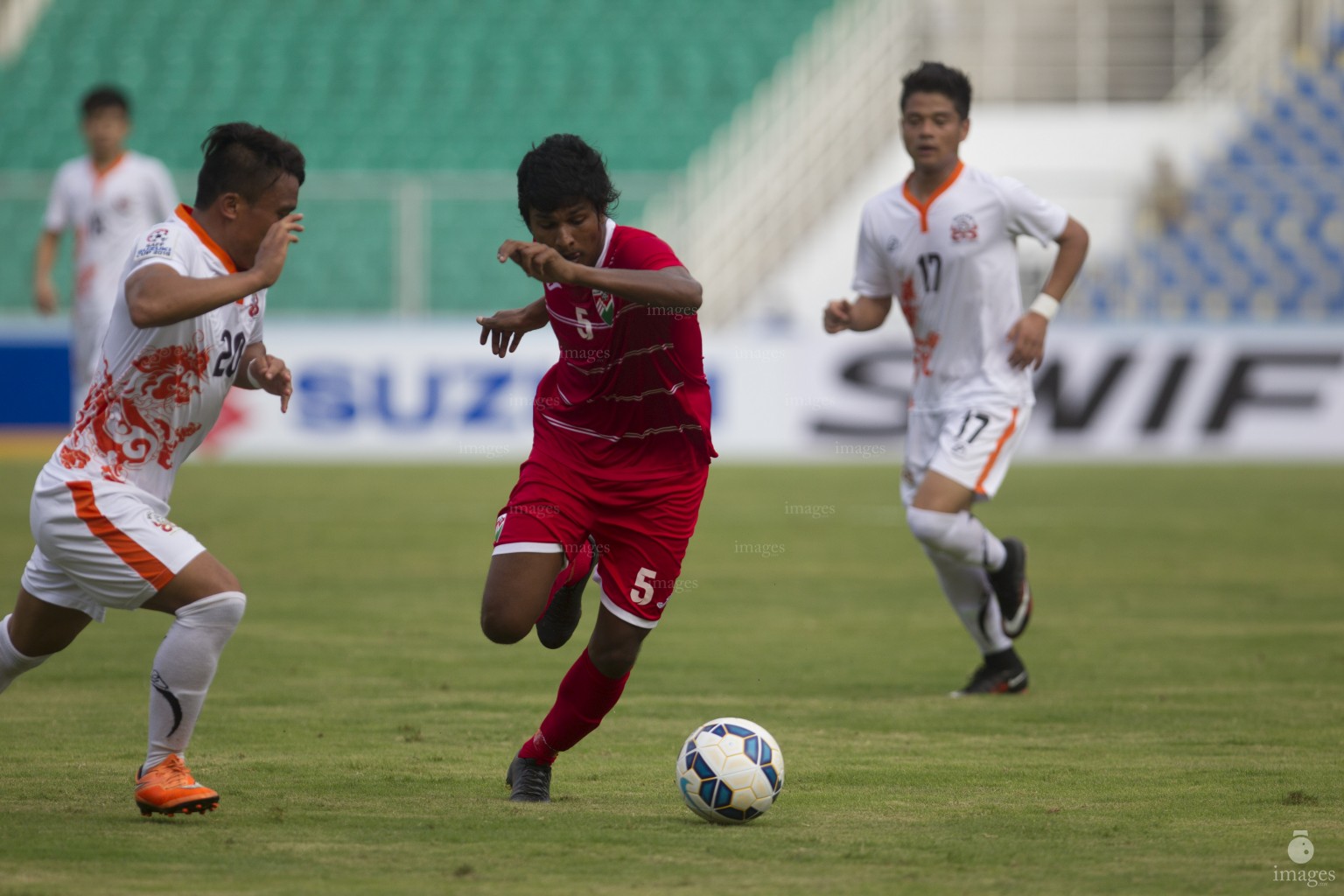 Group B match between Maldives and Bhutan played in Trivandrum International Stadium in Thiruvananthapuram, India, Wednesday, December 24, 2015. (Images.mv Photo: Mohamed Ahsan)