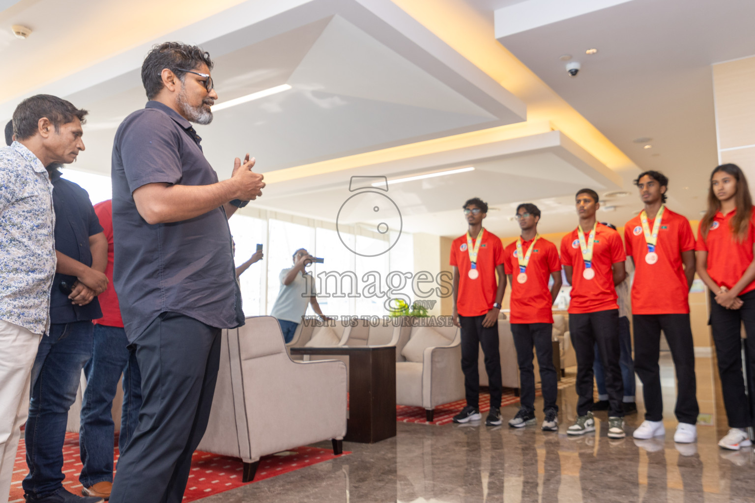 Arrival of Junior athletics team after 4th South Asian Junior Athletics Championship. Both Junior Men and Women's team won Bronze from 4x100m Relay event. 
Photos: Ismail Thoriq / images.mv