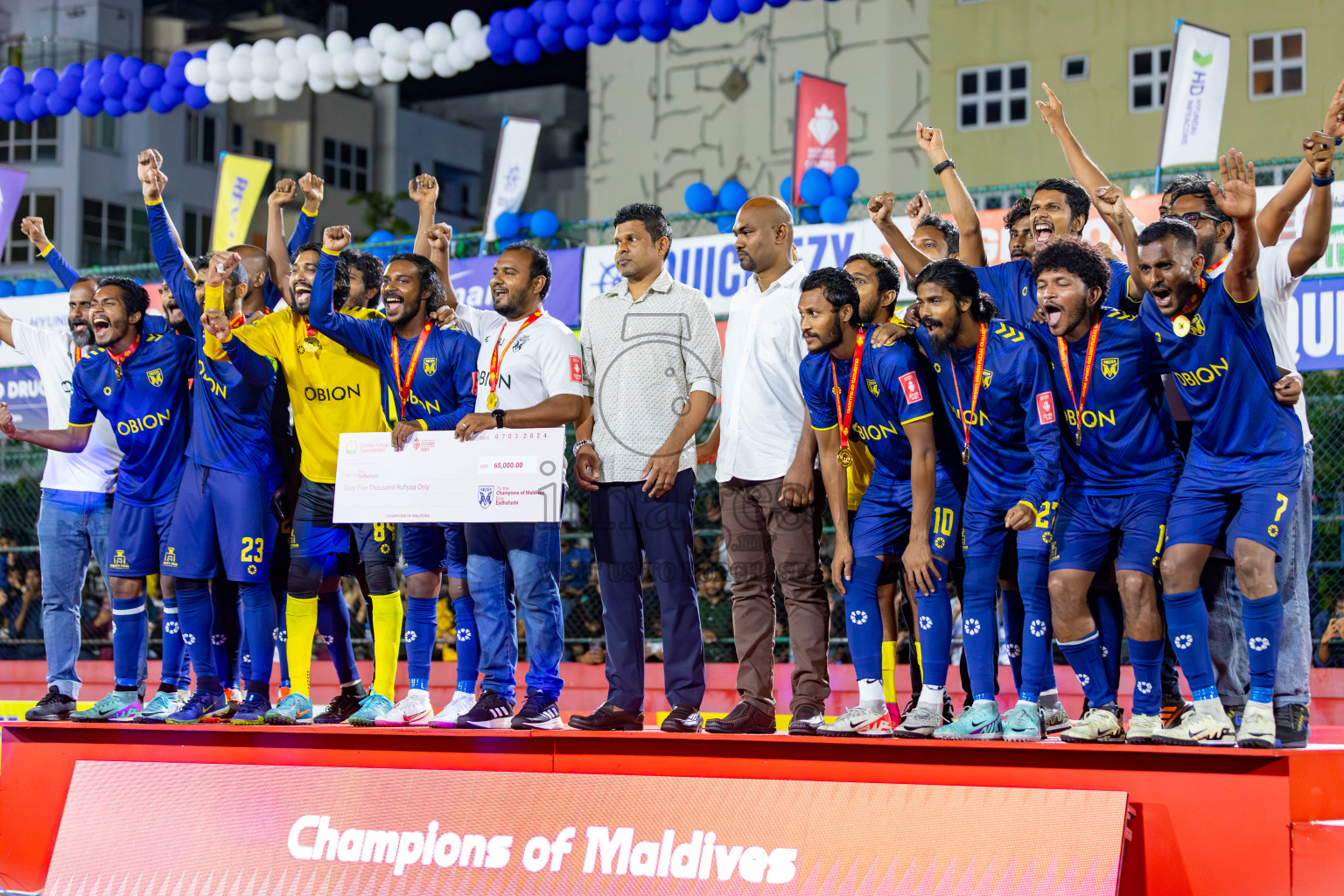 L. Gan VS B. Eydhafushi in the Finals of Golden Futsal Challenge 2024 which was held on Thursday, 7th March 2024, in Hulhumale', Maldives. 
Photos: Hassan Simah / images.mv