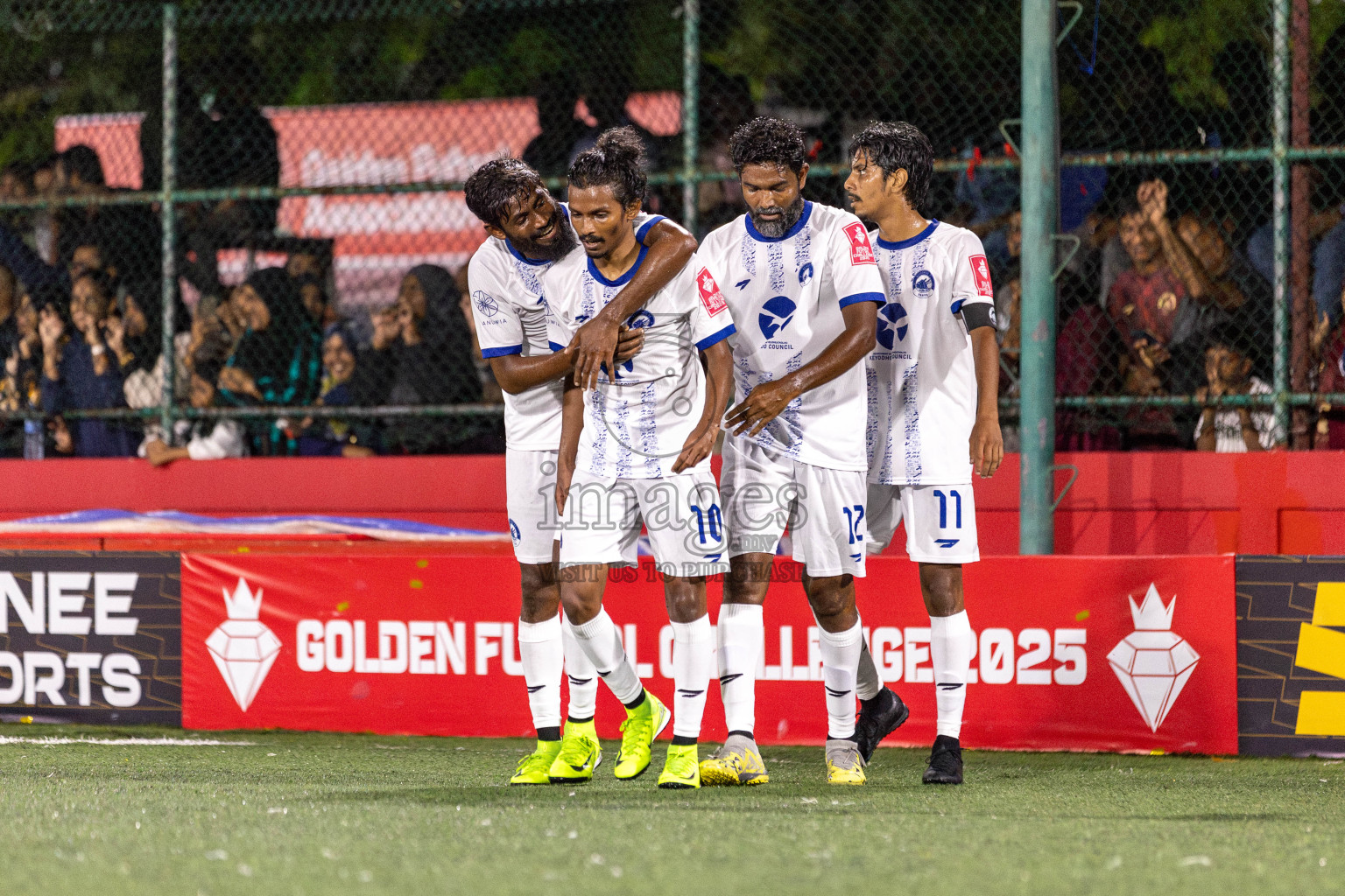 V Felidhoo VS V Keyodhoo in Vaavu Atoll Final on Day 22 of Golden Futsal Challenge 2025 was held on Sunday, 26 January 2025, in Hulhumale', Maldives. 
Photos: Hassan Simah / images.mv