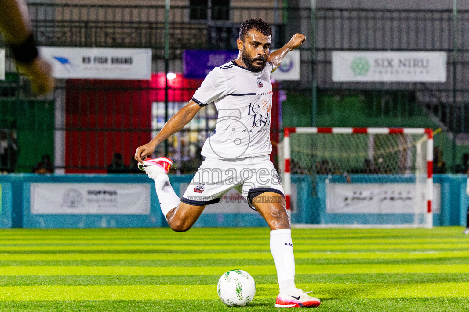 Fools Sc vs Ifhaams in Day 3 of Laamehi Dhiggaru Ekuveri Futsal Challenge 2025 was held on Saturday, 26th July 2025, at Dhiggaru Futsal Ground, Dhiggaru, Maldives Photos: Nausham Waheed  / images.mv