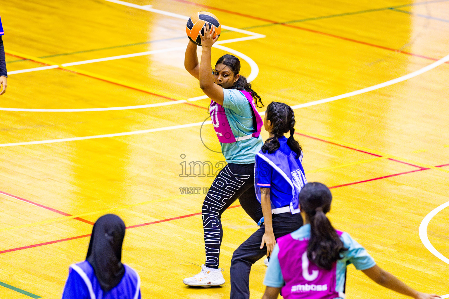 Kulhudhuffushi Youth & Recreation Club vs Club Green StreetDay 2 of 21st National Netball Tournament was held in Social Canter at Male', Maldives on Friday, 18th May 2024. Photos: Nausham Waheed / images.mv