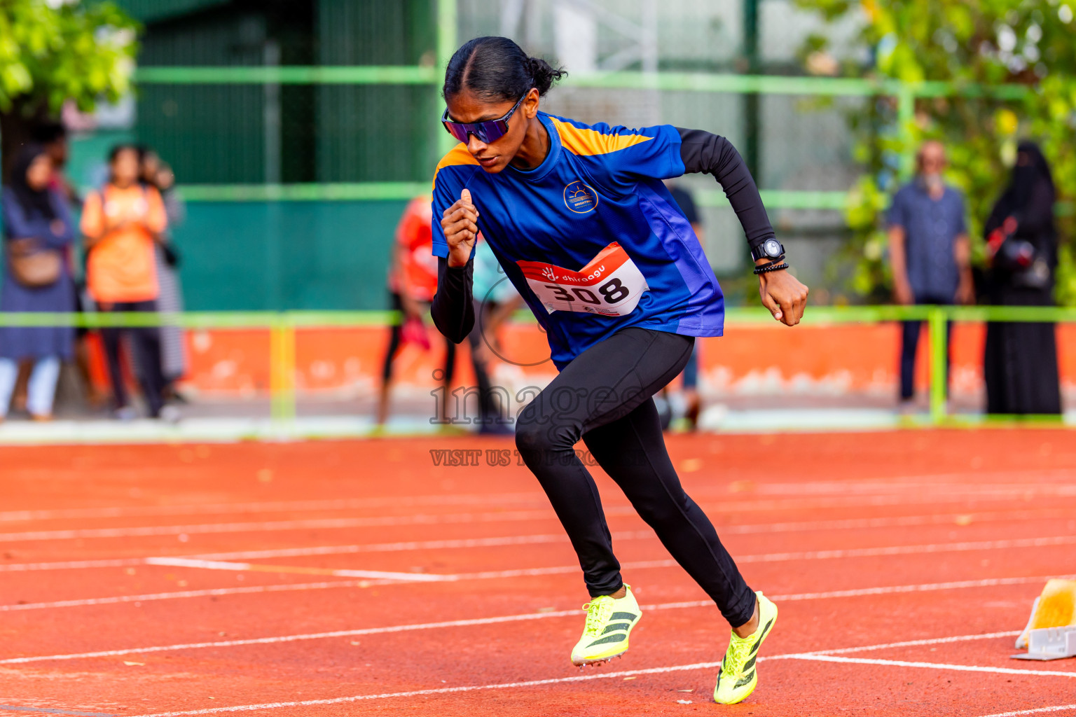 Day 5 of Inter-school Athletics Championship 2025 held in Ekuveni Synthetic Track, Male', Maldives on Saturday, 11th October 2025. Photos by: Nausham Waheed / Images.mv