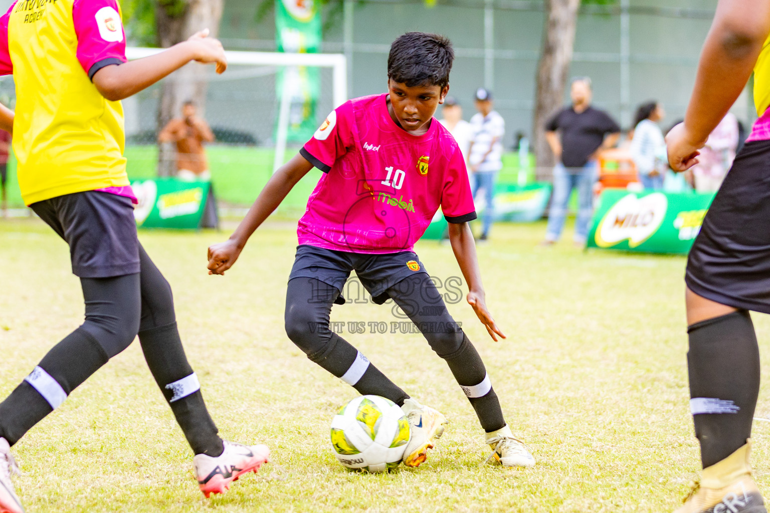 Day 2 of MILO Academy Championship 2025 (U-12) was held at Henveiru Stadium in Male', Maldives on Friday, 2nd May 2025. Photos: Mohamed Mahfooz Moosa / images.mv