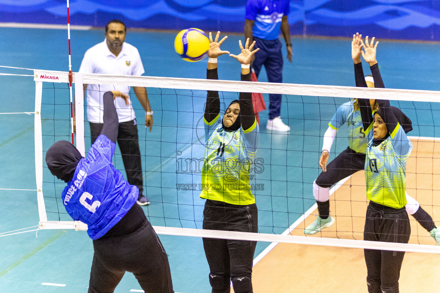 Final of Women's Division of Volleyball Association Cup 2023 held in Male', Maldives on Tuesday, 9th January 2024 at Social Center Indoor Hall Photos By: Nausham Waheed /images.mv